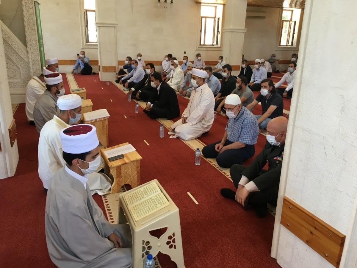 Midyat&rsquo;ta 15 Temmuz şehitleri i&ccedil;in mevlit okutuldu
