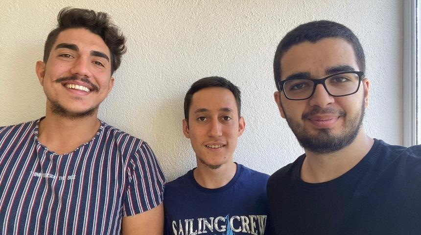 Evden &ccedil;ıkamayanlar i&ccedil;in bir araya gelip &lsquo;getiriver gari&rsquo; hizmeti başlattılar