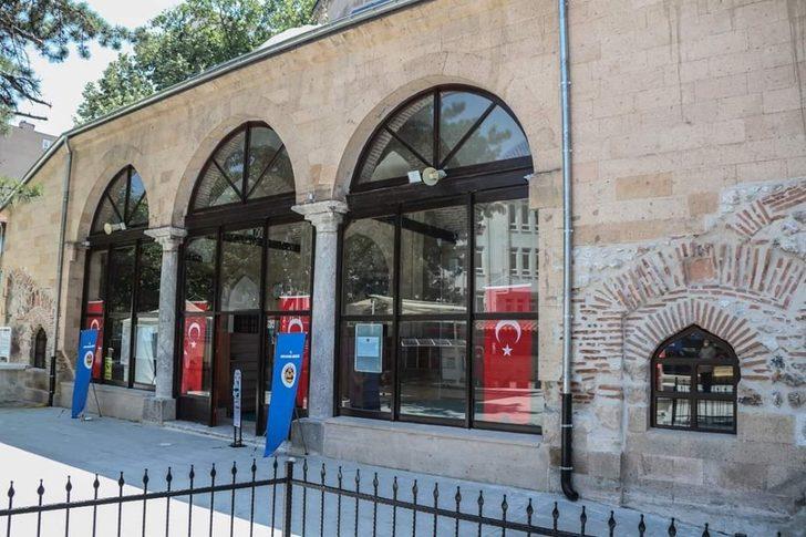 Karagöz Ahmet Paşa Camii ibadete açıldı G1