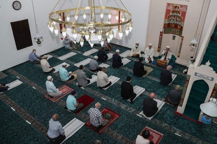 Karagöz Ahmet Paşa Camii ibadete açıldı G2