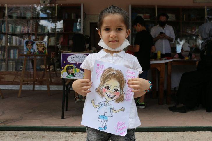 Tarihi külliyede çocuklarla renkli sanat günleri G2