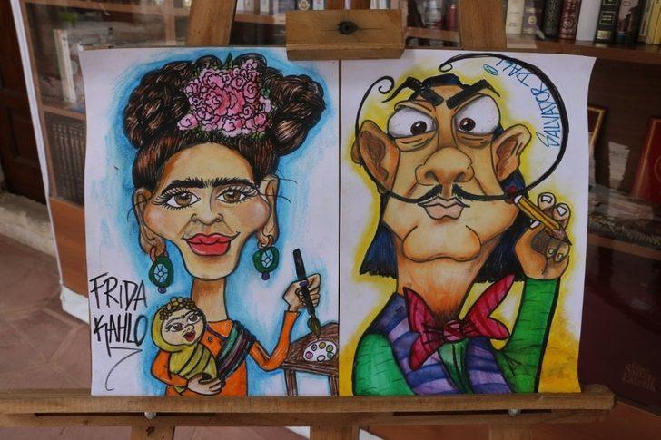 Tarihi külliyede çocuklarla renkli sanat günleri G5