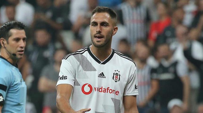 Beşiktaş, s&ouml;zleşmesini fesh eden Victor Ruiz hakkında a&ccedil;ıklama yaptı