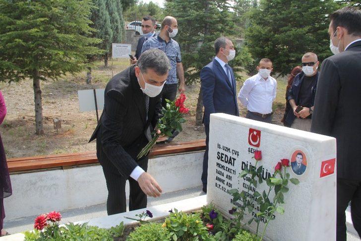 Çorum protokolünden şehitlik ziyareti G4