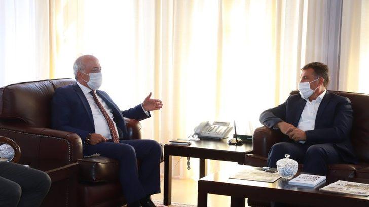 Müstakil ve Sanayici İş Adamları Derneği’nden Rektör Çomaklı’ya ziyaret G1