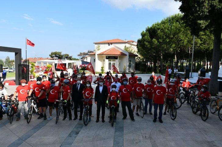 Şehitlere saygı için pedal çevirdiler G4