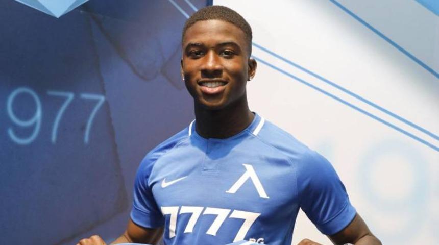 Nigel Robertha, Galatasaray'a transfer olmak i&ccedil;in takımından ka&ccedil;tı!