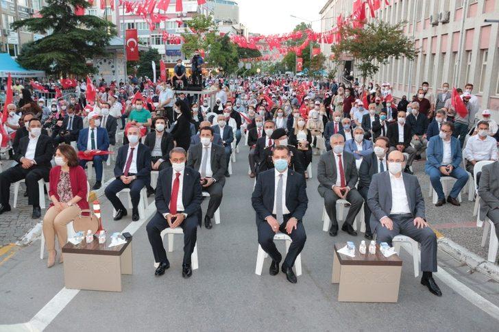 Balıkesir Demokrasi Nöbetinde buluştu G1