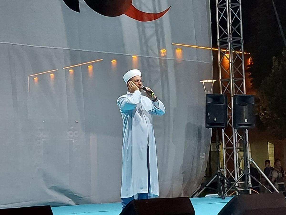 Kayseri&rsquo;de şehitler i&ccedil;in sela okundu