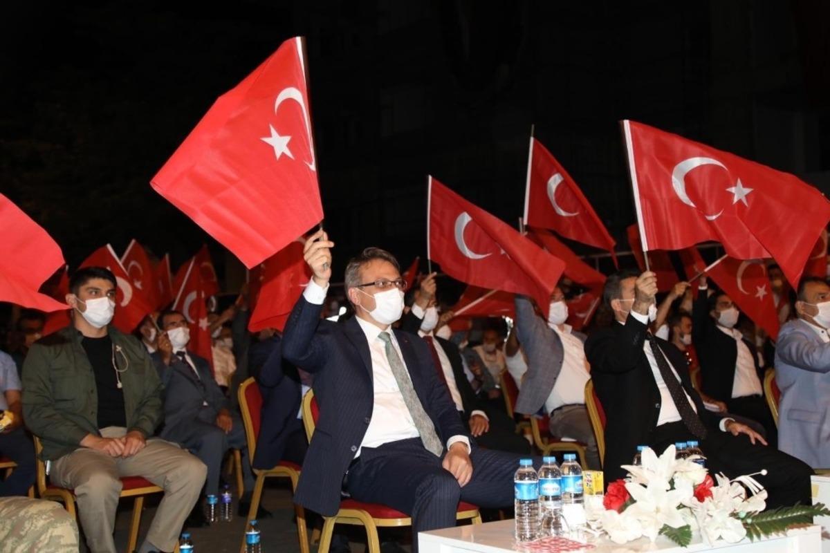 Bing&ouml;l&rsquo;de 15 Temmuz Demokrasi ve Milli Birlik G&uuml;n&uuml;