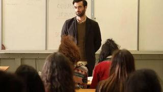 Öğretmen yeni sezon ne zaman başlıyor? Medyapım'dan flaş açıklama! İşte Öğretmen dizisi yeni bölüm ve final tarihi