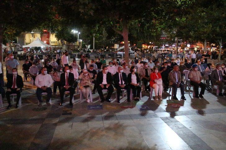 Denizli’de 1214 camide eş zamanlı olarak sela sesi yükseldi G3