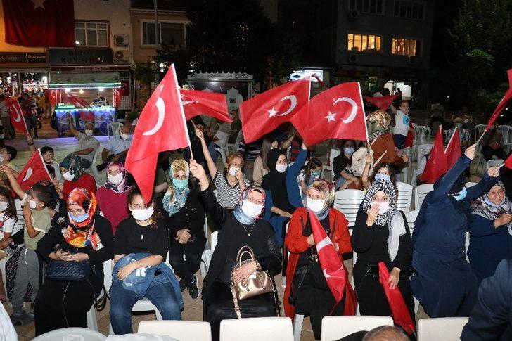 Taşova ’Demokrasi Nöbeti’nde buluştu G1