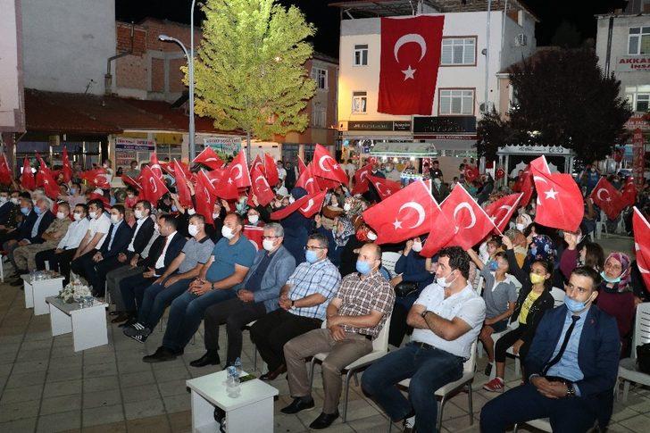 Taşova ’Demokrasi Nöbeti’nde buluştu G5