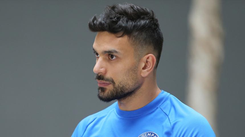 Fenerbah&ccedil;e'den sol  bek i&ccedil;in Oussama Haddadi s&uuml;rprizi