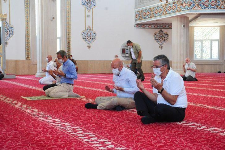 Kemer’de  15 Temmuz şehitleri anıldı G1