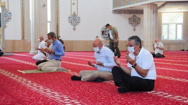 Kemer’de  15 Temmuz şehitleri anıldı