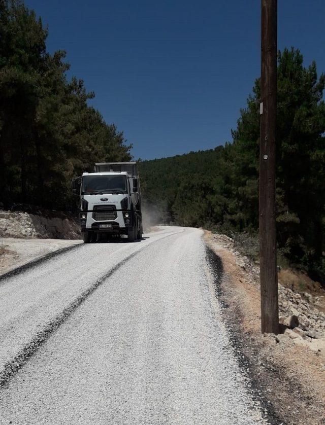 Silifke’de 5.1 kilometre sathi asfalt kaplama yapıldı 1