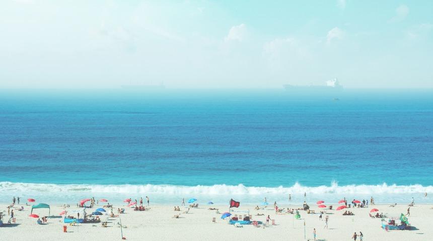 Aman dikkat! Bu sahillere giden pişman oluyor! Soyguncu, köpek balığı, periler...