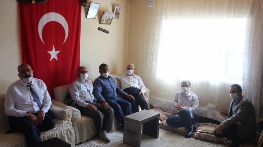 İl Müftüsü Topçu’dan şehit ailelerine ziyaret