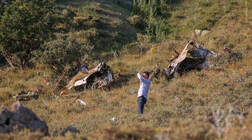 Van'da düşen keşif uçağının kara kutusu bulundu