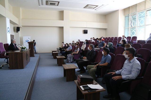 ASÜ Rektörü Şahin BAP akademisyenleriyle bir araya geldi