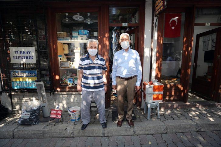 Başkan Gürün’den Arastada esnafına ziyaret G4