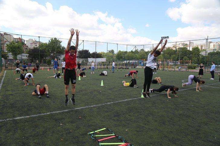 Eyüpsultan’da BESYO hazırlık kursuna yoğun ilgi G1