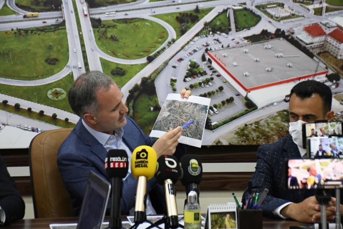 İneg&ouml;l&rsquo;de temizlikte akıllı d&ouml;n&uuml;ş&uuml;m s&uuml;r&uuml;yor