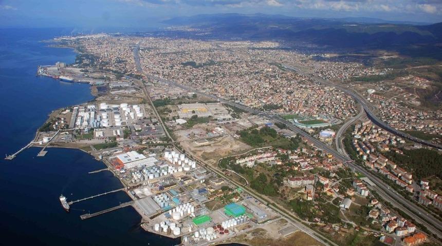 Derince&rsquo;nin alt yapısı 168 milyon 500 bin TL&rsquo;ye yenilecek