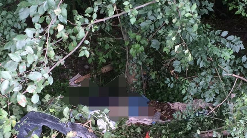 Anadolu Otoyolu'nda erkek cesedi bulundu