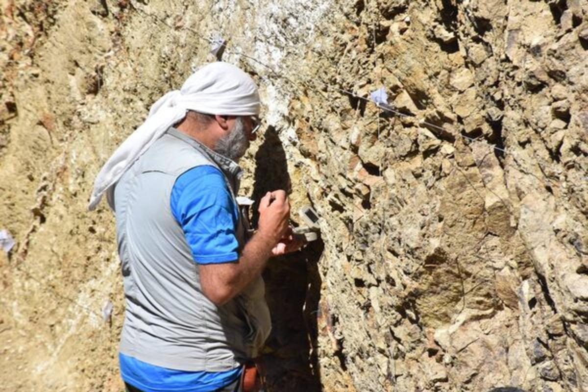 Araştırmalar başladı! İzmir depremin tarihini belirleyecekler