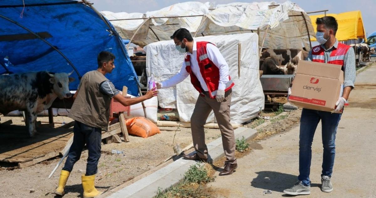Sincan&rsquo;da kurban pazarları hazırlandı, kurbanlık satışı başladı