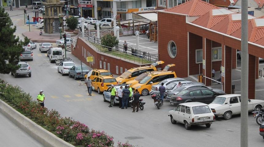 Tosya&rsquo;da polisten motosiklet&ccedil;ilere sıkı denetim