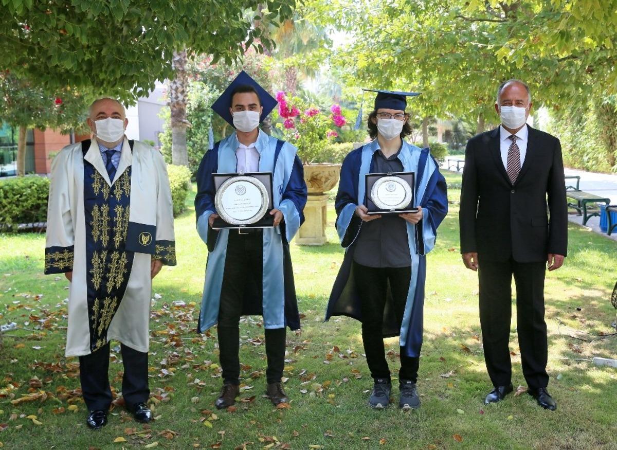 T&ouml;ren sanal, sevin&ccedil; ger&ccedil;ek