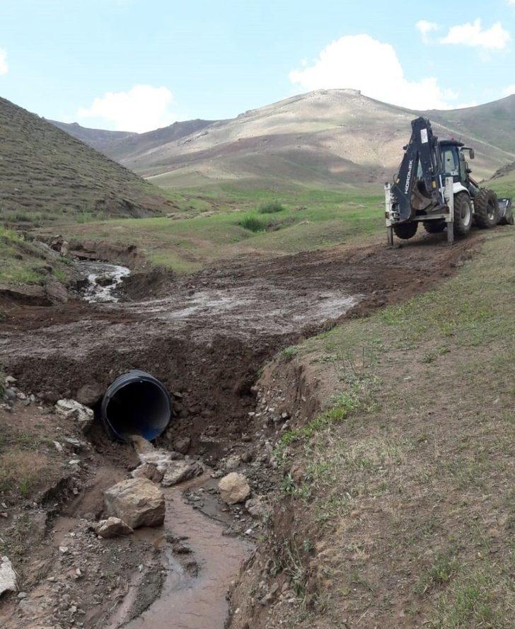 Van Büyükşehir Belediyesinin tarım seferberliği devam ediyor G3