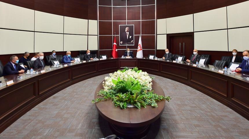 Savunma Sanayii Başkanı Demir: SİHA&rsquo;larımız Azerbaycan'ın emrindedir