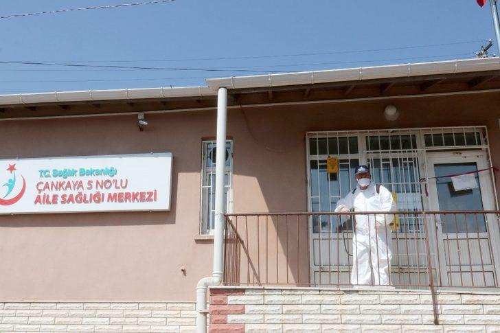 Çankaya Belediyesi sağlık kuruluşlarını ilaçladı G5