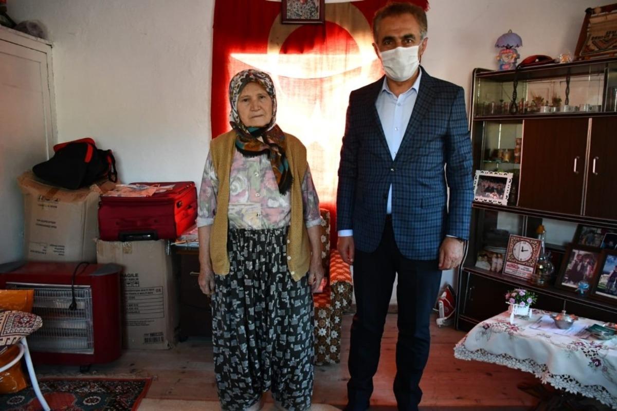 Balıkesirli Şehit Mustafa Baydur&rsquo;un ailesine ziyaret