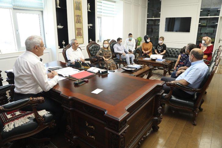 Battalgazi’den 15 Temmuz konulu resim yarışmasında ödüller verildi G3