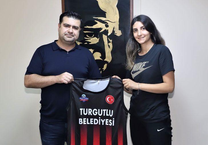 Turgutlu Belediyespor Kadın Basketbol Takımında ilk imzalar atıldı G4
