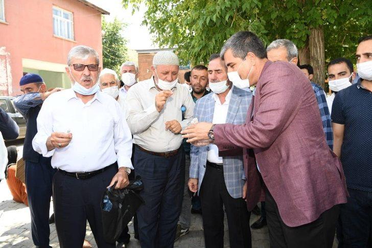 Muş Belediyesinden Ayasofya kararı sonrası lokum ikramı G3