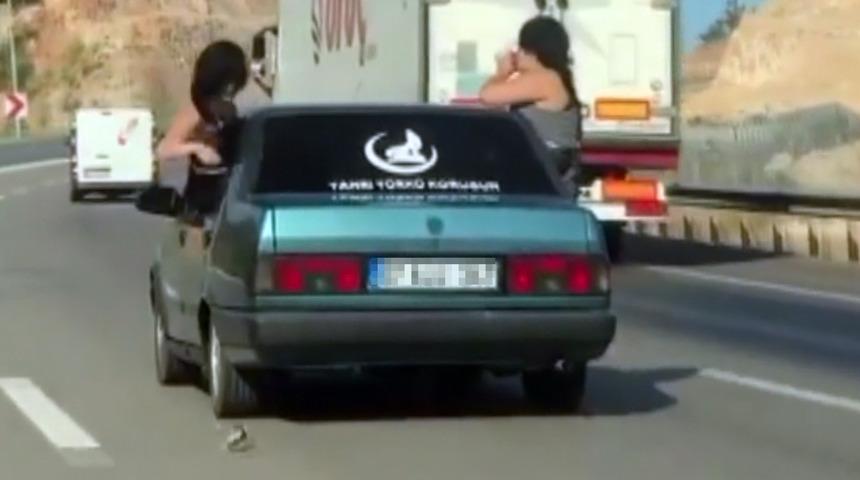 Antalya'da tehlikeli yolculuk! Büyük tepki topladı