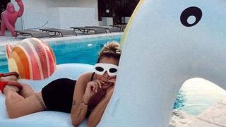 Yonca Evcimik'ten Bodrum pozları