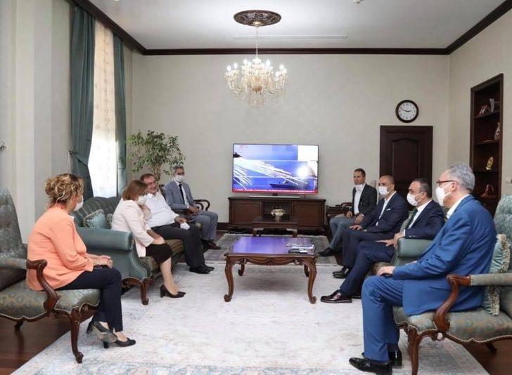 Fatma Şahin’den Bulut’a ziyaret G4