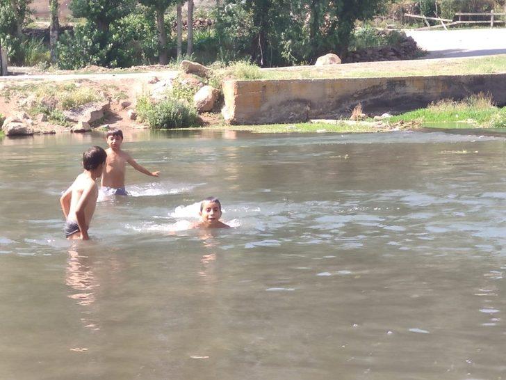 Hayalini gerçekleştirip köyüne doğal yaşam alanı kazandırdı G3