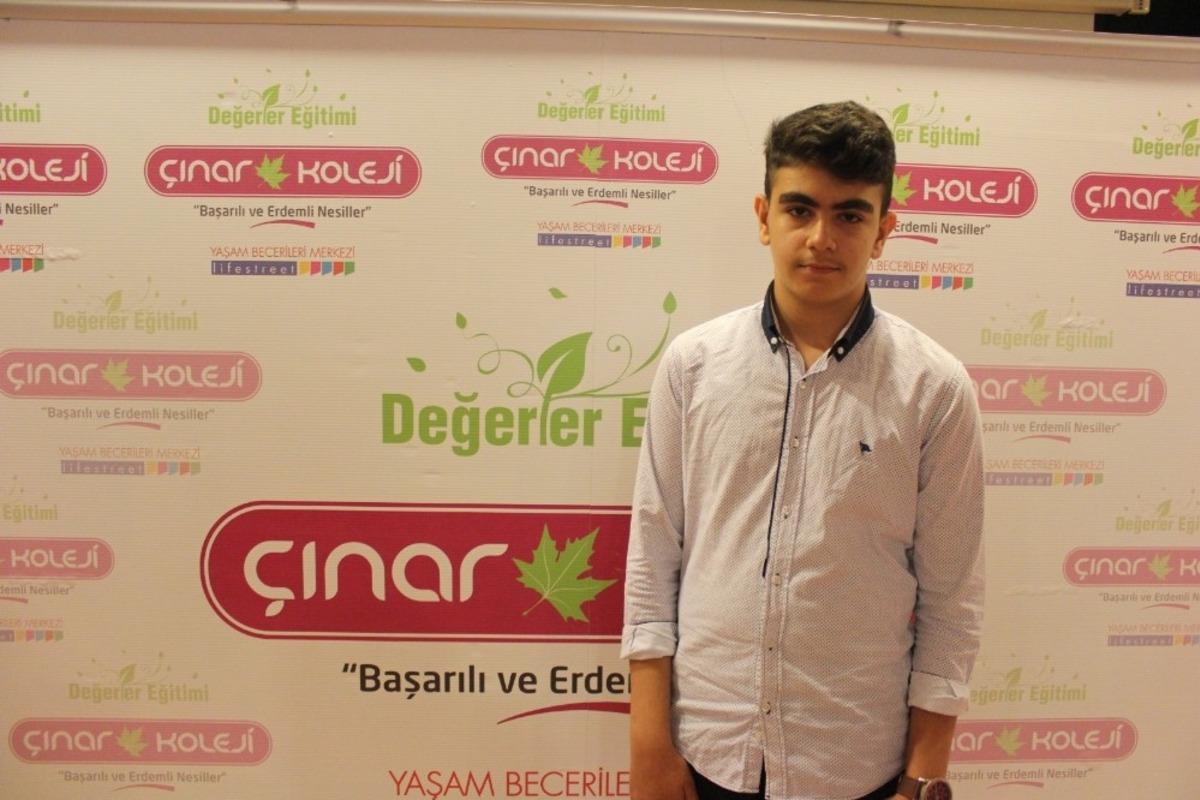 500 tam puan ile LGS&rsquo;de T&uuml;rkiye birincisi oldu