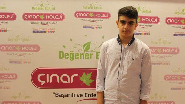 500 tam puan ile LGS’de Türkiye birincisi oldu