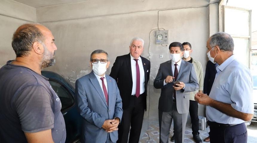 Başkan Aksun, Merkez &Ccedil;arşısı esnafını ziyaret etti