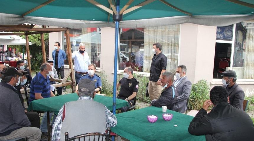 Kars Emniyet M&uuml;d&uuml;r&uuml; Sağdı&ccedil; esnafla buluştu